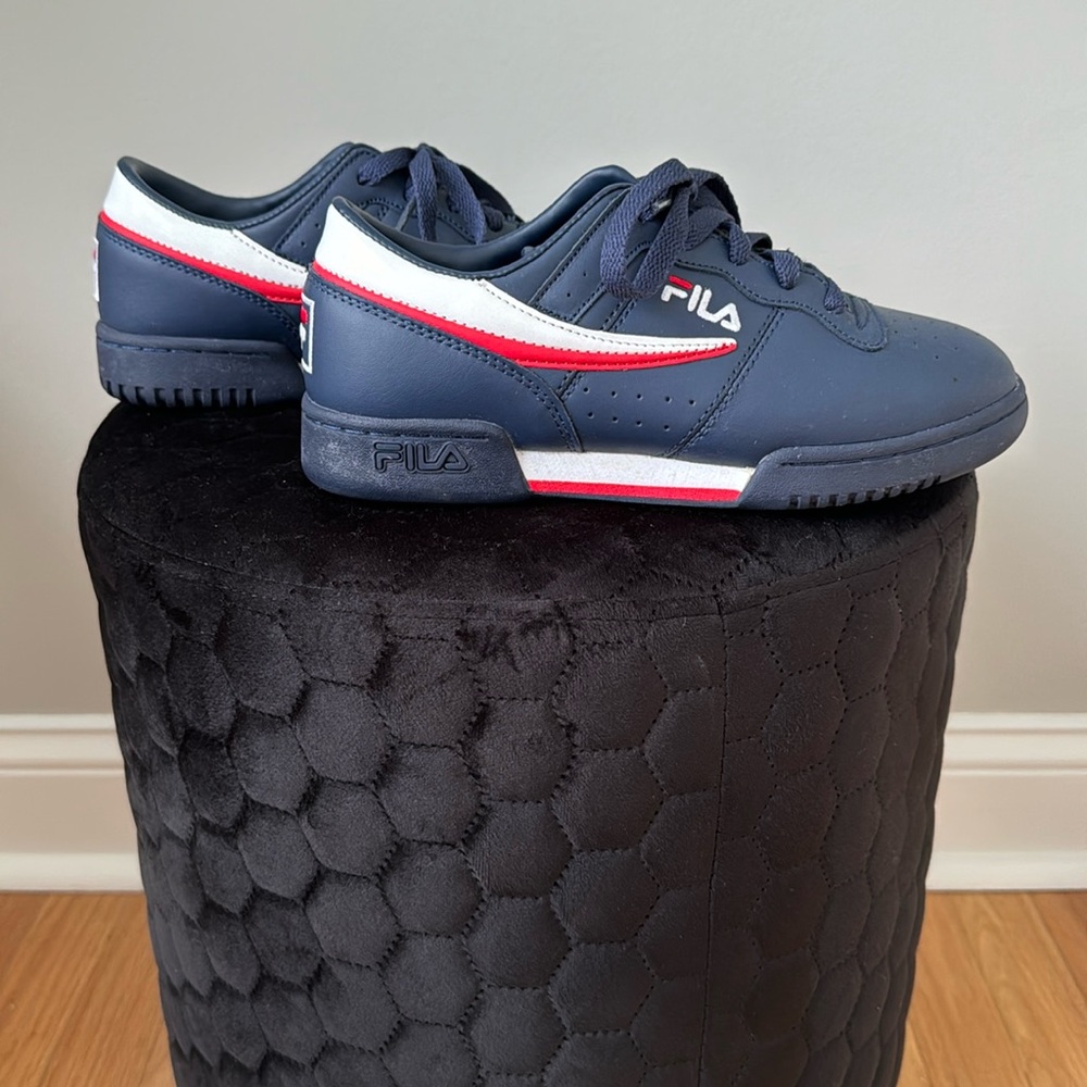 FILA ORIGINAL FITNESS LEA MEN’S - NAVY/WHITE-RED Sz 5